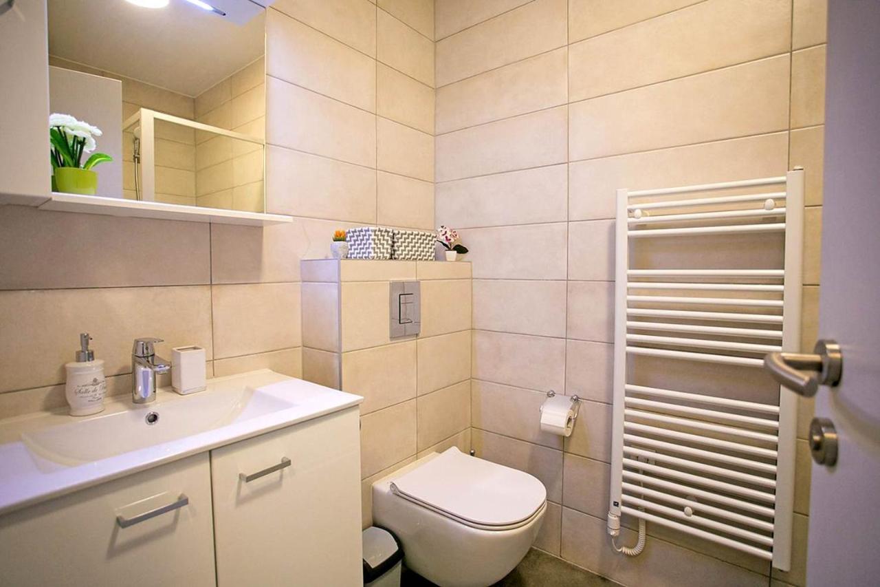 Apartment Sweet Daisy With Parking Zadar Exteriör bild