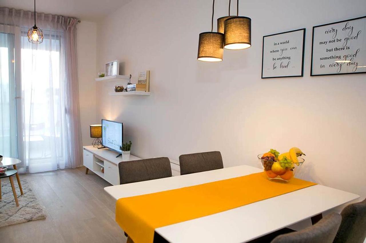 Apartment Sweet Daisy With Parking Zadar Exteriör bild